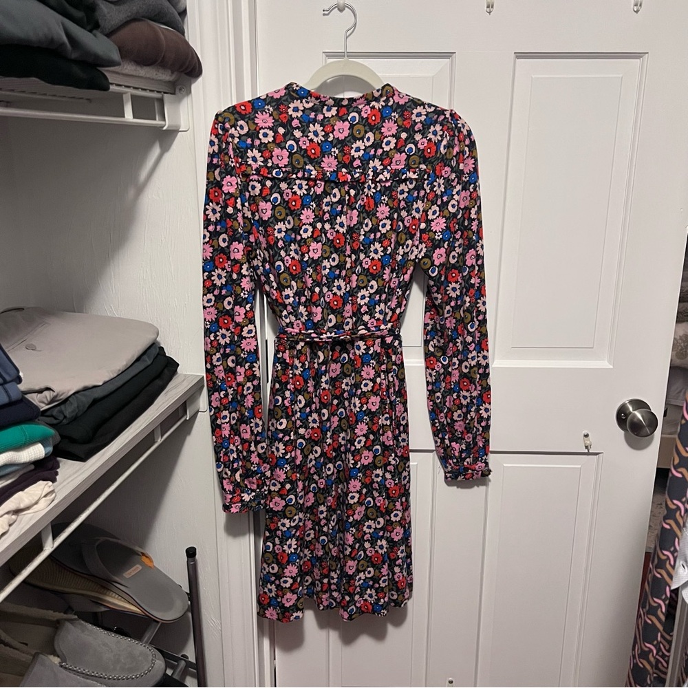 Boden Ruffle Button Mini Dress in French Navy, Elegant Bloom • Size 10 - Picture 11 of 16